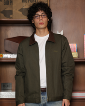 Cargar imagen en el visor de la galería, Icetees Canvas Work Jacket Olive Leather Collar