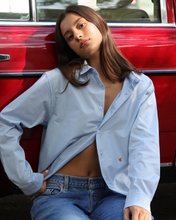 Cargar imagen en el visor de la galería, Icetees Baby Blue Shirt

