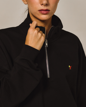 Cargar imagen en el visor de la galería, Icetees Quarter Zip Sweater Black
