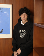 Cargar imagen en el visor de la galería, Icetees Santa Cruz Hoodie Boxy Black
